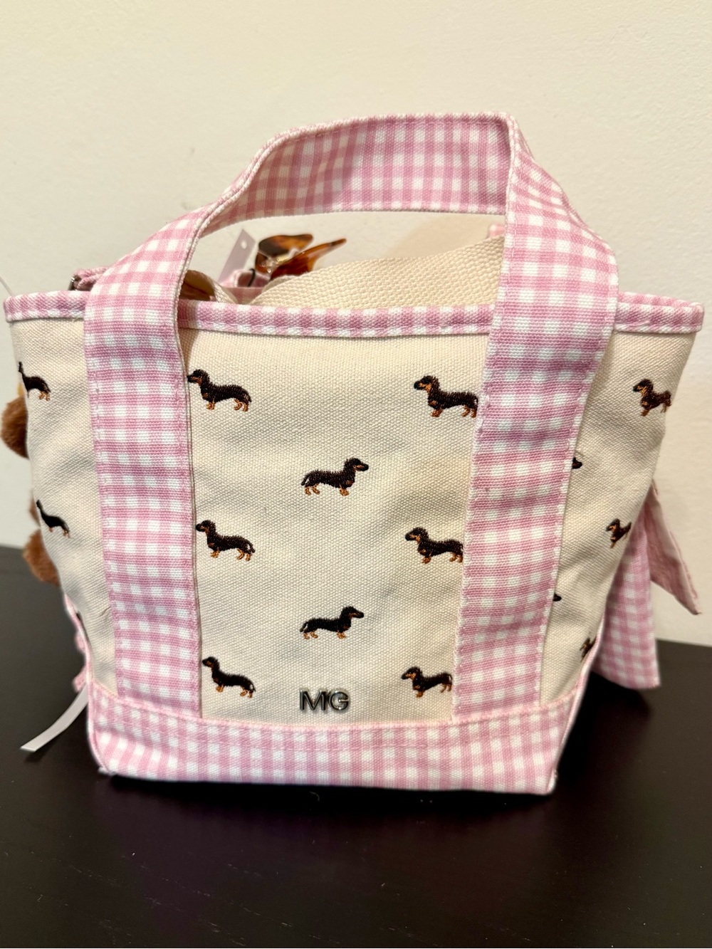 *Rare* Madden Girl Pink Gingham and Dachshund Canvas Tote Bag - Picture 2 of 7